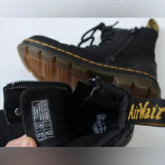 Dr. Martens combs kids boots - Picture 7 of 9